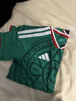 XL brand new  Mexico jersey