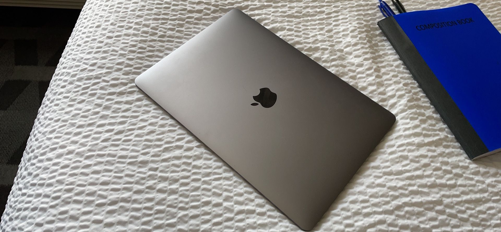 MacBook Air Core i3 8 GB 