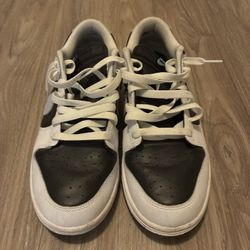NIKE DUNKS LOW