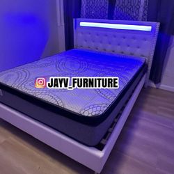 New Queen Bed Frame With MATRESS 
