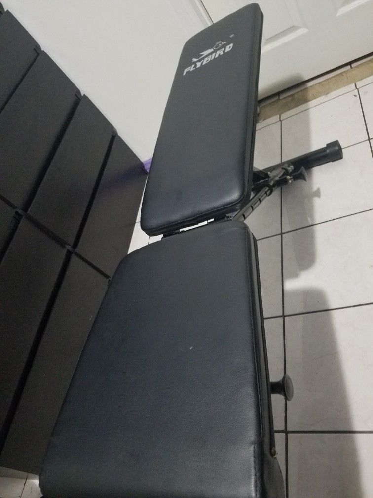 Flybird Foldable Space Saving Weight Bench