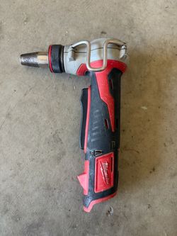 Milwaukee pro pex m12