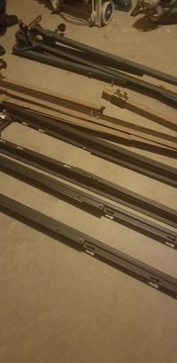 Queen Mattress Frames 