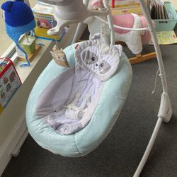 Fisher Price Baby Racoon Swing - With Plug 