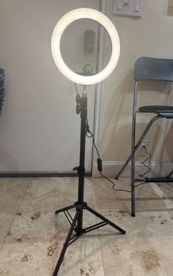 Ring light With Stand Brand New