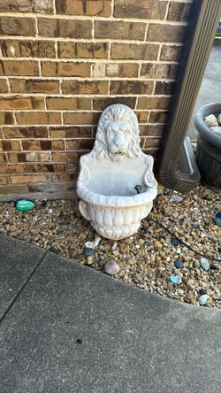 Fuente De Pared Antique 