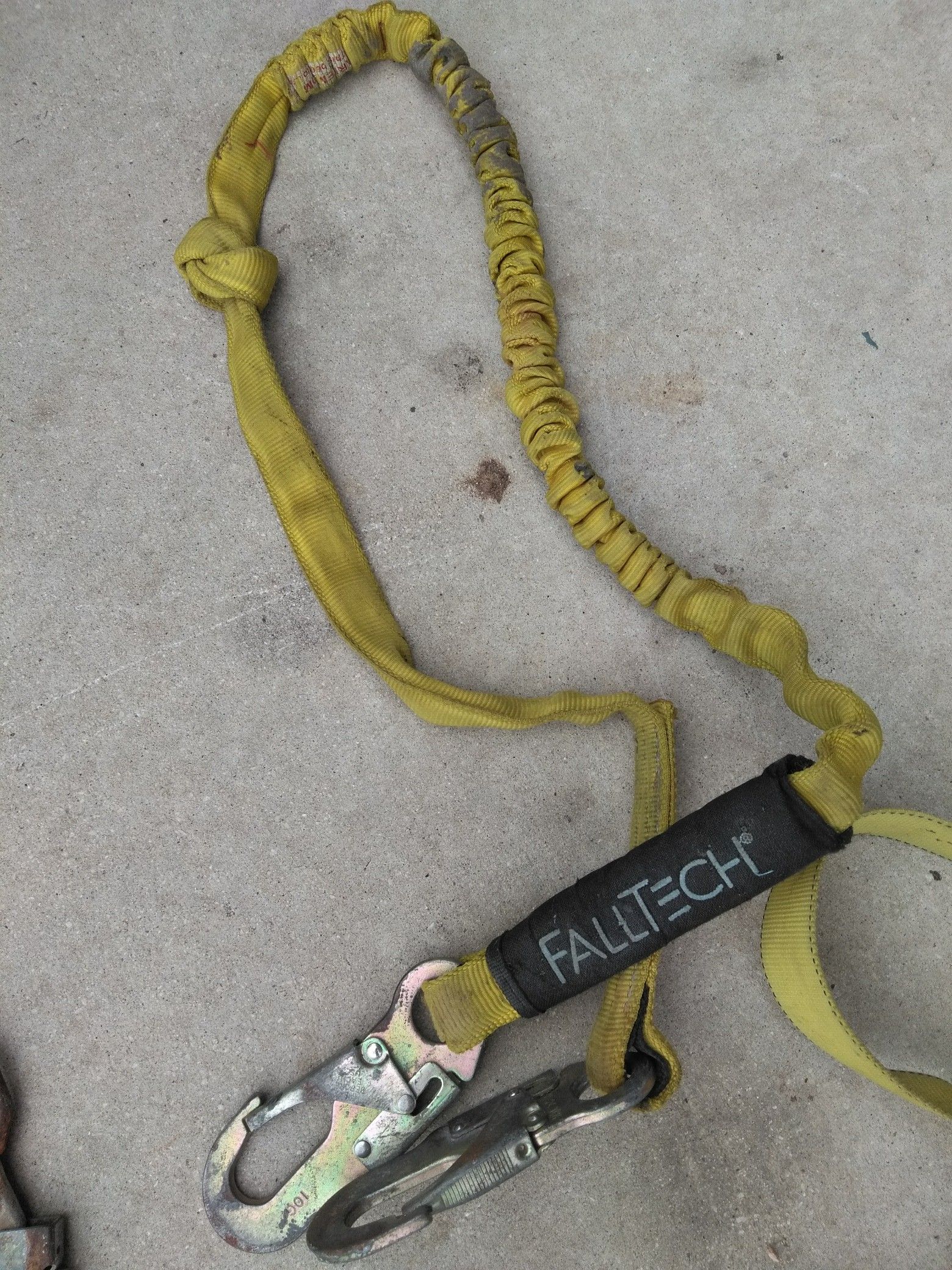 Sala talon self retracting lifeline and harnesses