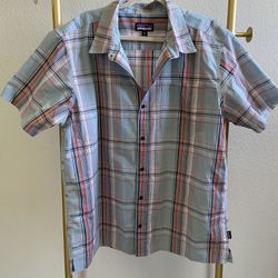 Men’s Patagonia Outdoor Button Up Shirt 
