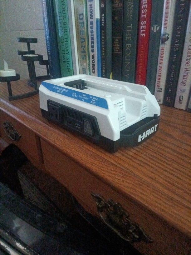 HART 40V 300 Watt Battery Powered Power Source with LED Light and Carry Handle (Battery Not Included)