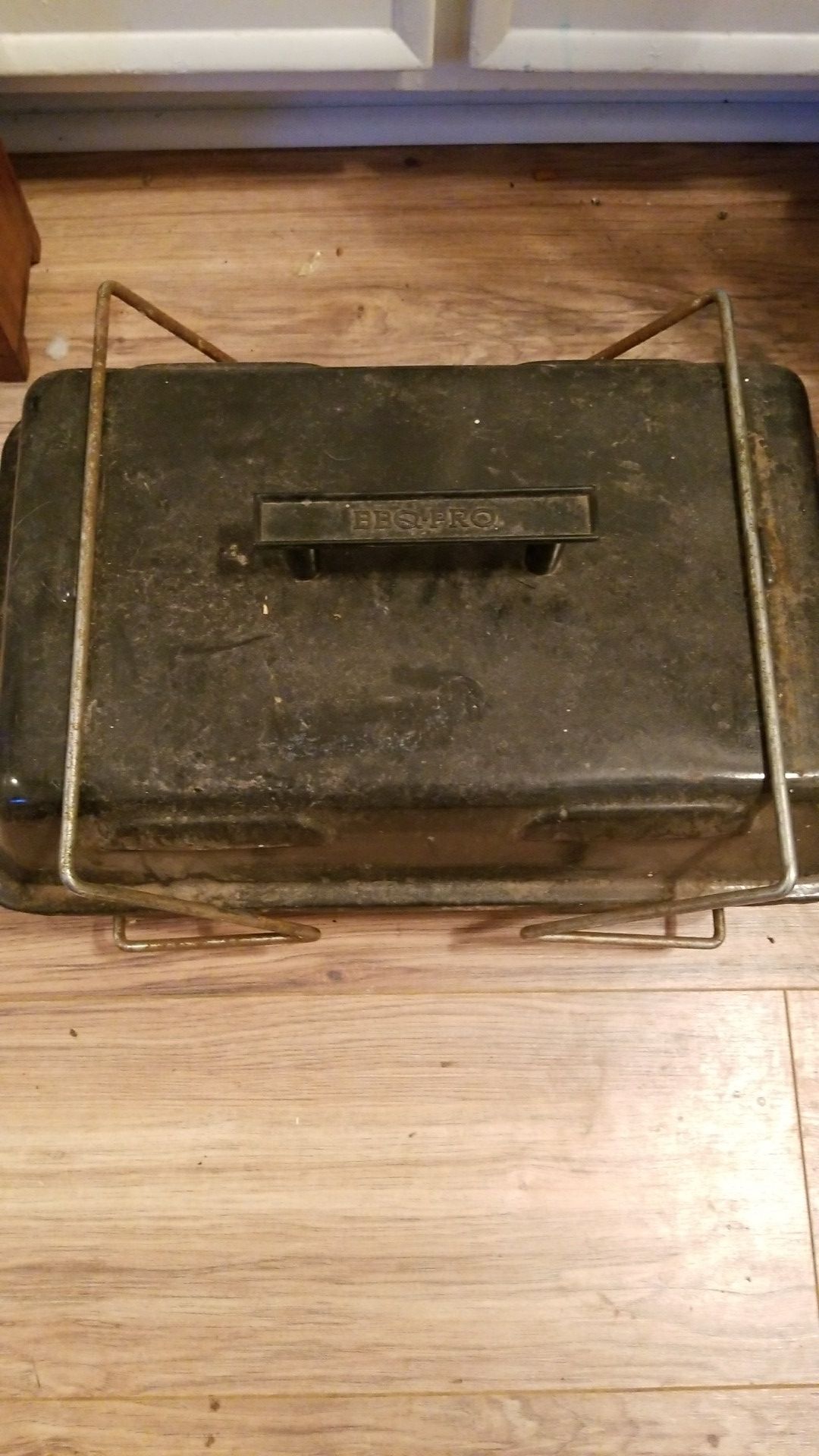 BBQ Pro Portable grill. Propane