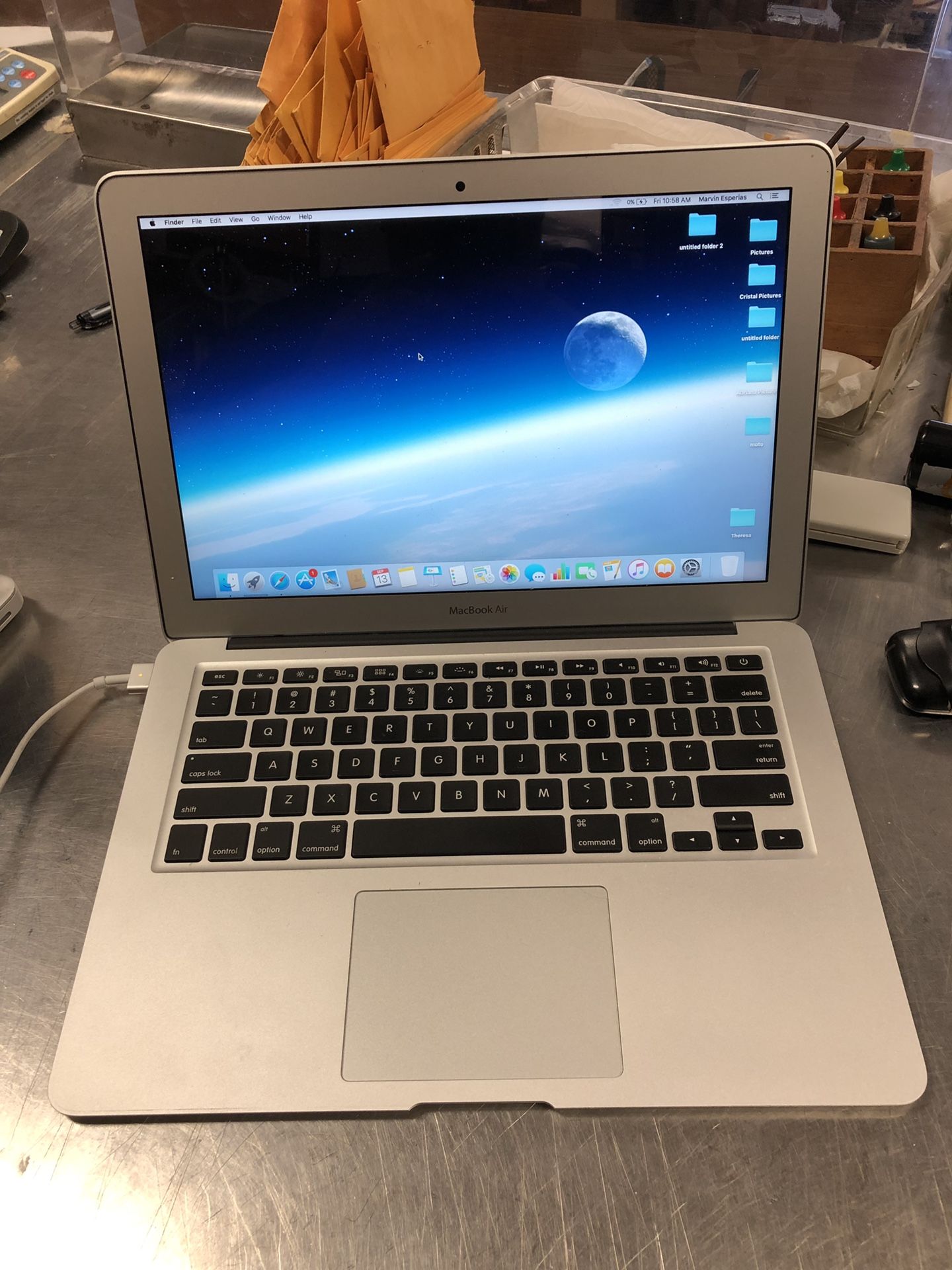 Apple MacBook Air Early 2015 GHz i5 4GB