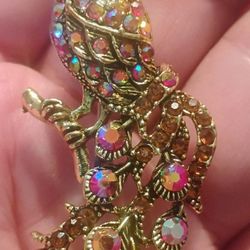 Multi Colored Crystal Glass Gold Tone Peacock Brooch Pin 