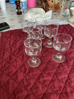 Set of 6 Clear Glass Stemmed Dessert Cups