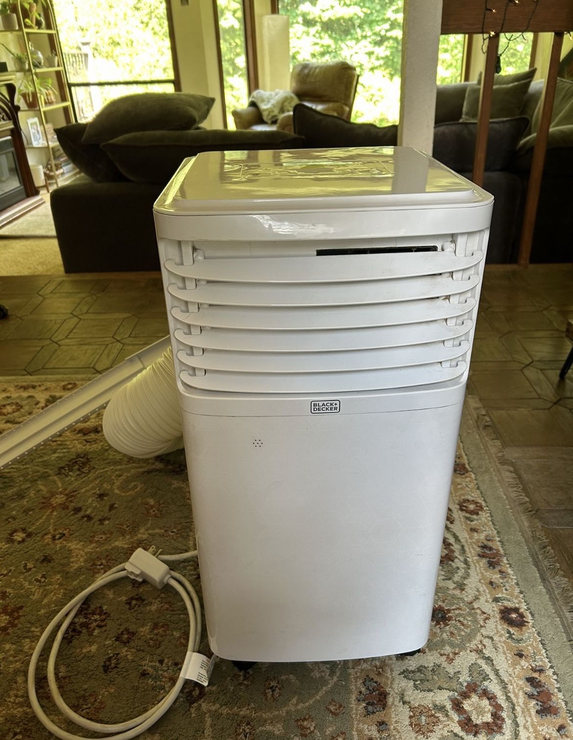 Black + Decker AC unit & Adjustable Fan