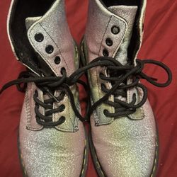 Dr. Martens 