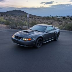 2004 Ford Mustang