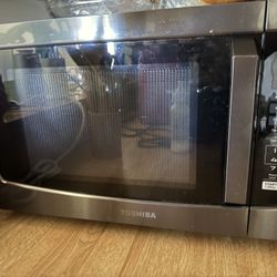 Toshiba Microwave 