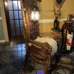 Beautiful Arabic Table Lamp 28in H by 12in W Metal  