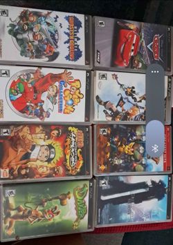 Sony Psp Game bundle 8 games amd 2 Ds game