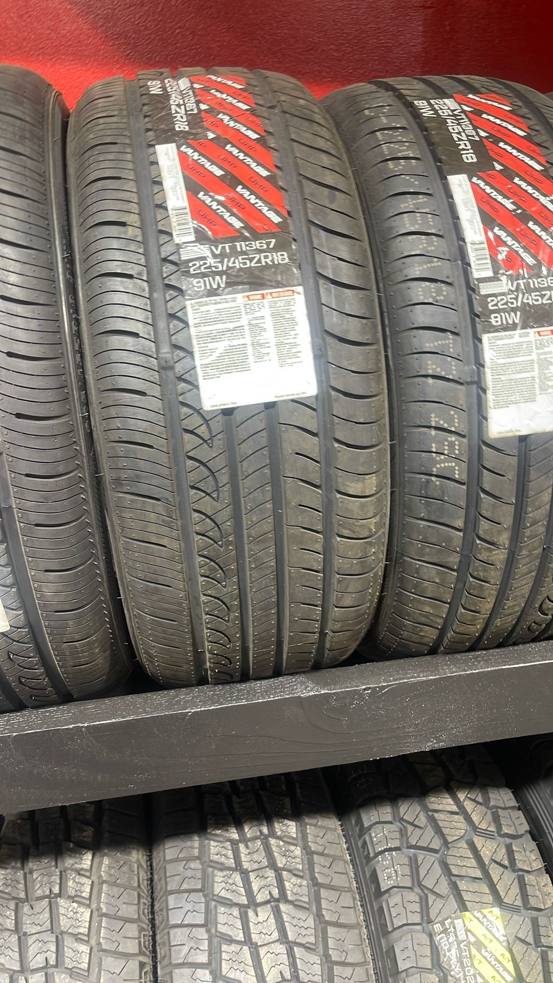 225-45-18 Vintage New Set