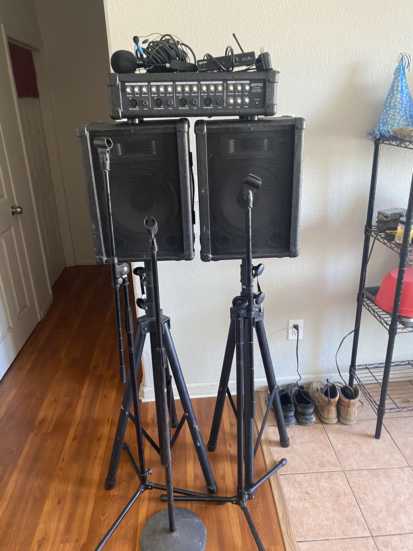 Speakers 