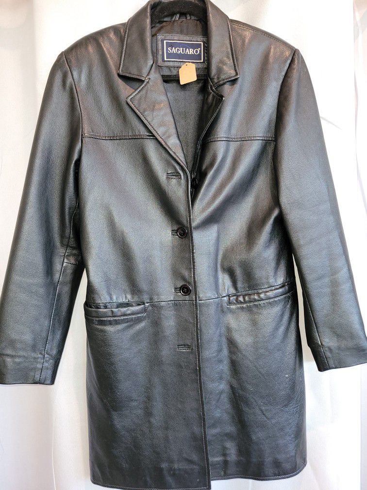 Black Leather Trench coat By SAGUARO, Size M 