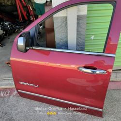 Parts 2015 To 2018 GMC Denali Driver Door