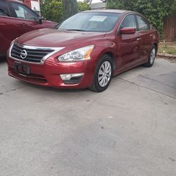 Nissan Altima S