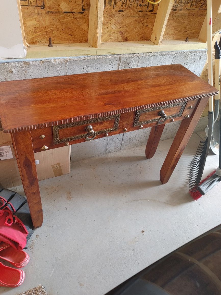 Console table