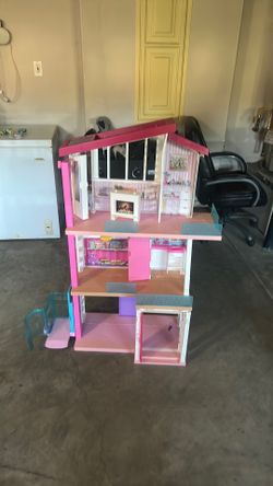 Barbie House