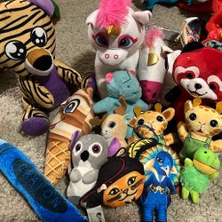 Extra Small Plushies 