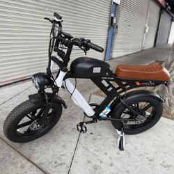 MOVCAN V30 PEAK 1500W 28MPH-RANGE 70MILES (PAS)
