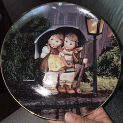 Antique Plate Hummel