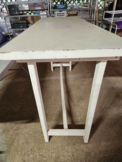 Mesa de pura madera 73" 1/2 largo x 25" 1/2 ancho x 41" altura
