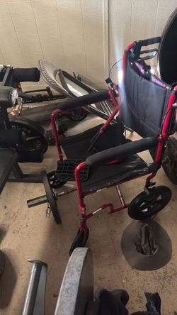 Wheel chair brand new never used