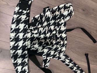 Momcozy Baby Carrier Black White Houndstooth