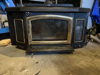 Wood Burning Stove Insert “The Earth Stove” for Sale in Eddington, PA -  OfferUp