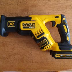 DeWalt XR Dcs367 Brushless Compact Reciprocating Saw With Battery