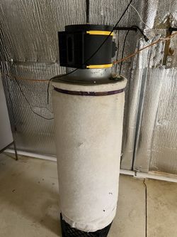Carbon filter Room mix and filter with suction fan