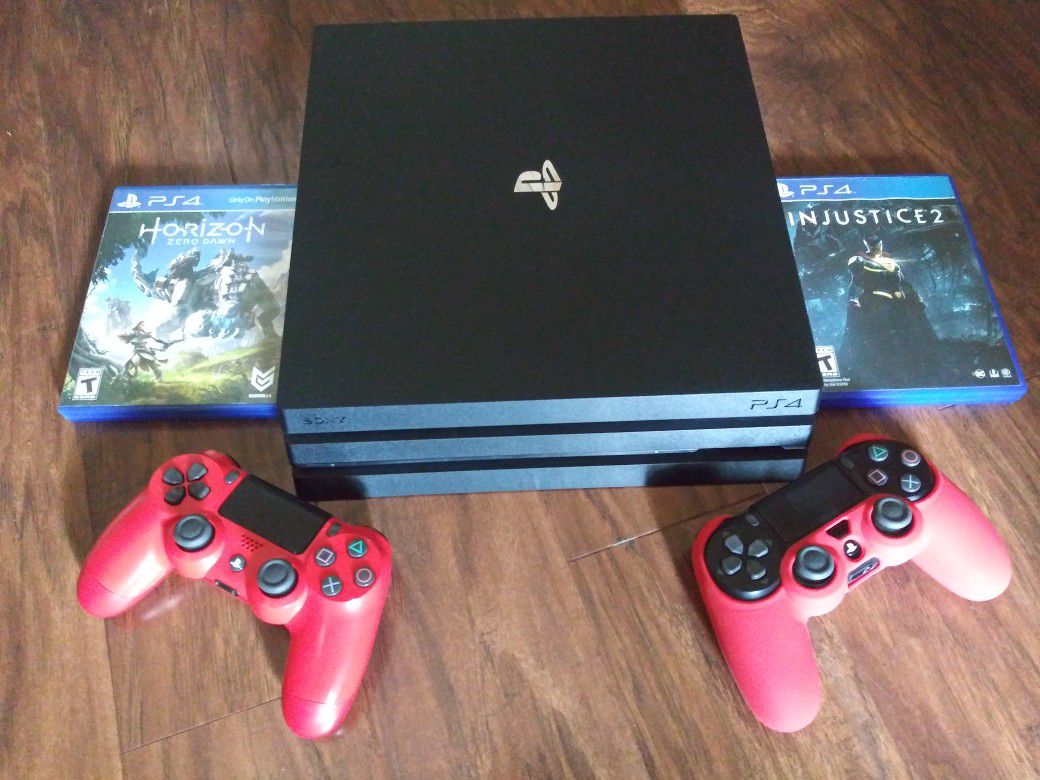 Ps4 Pro 1Tb bundle (price is firm none negotiable)