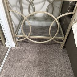 Set Of 2 Side Tables 