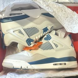 Jordan 4 Military Blue Size 12