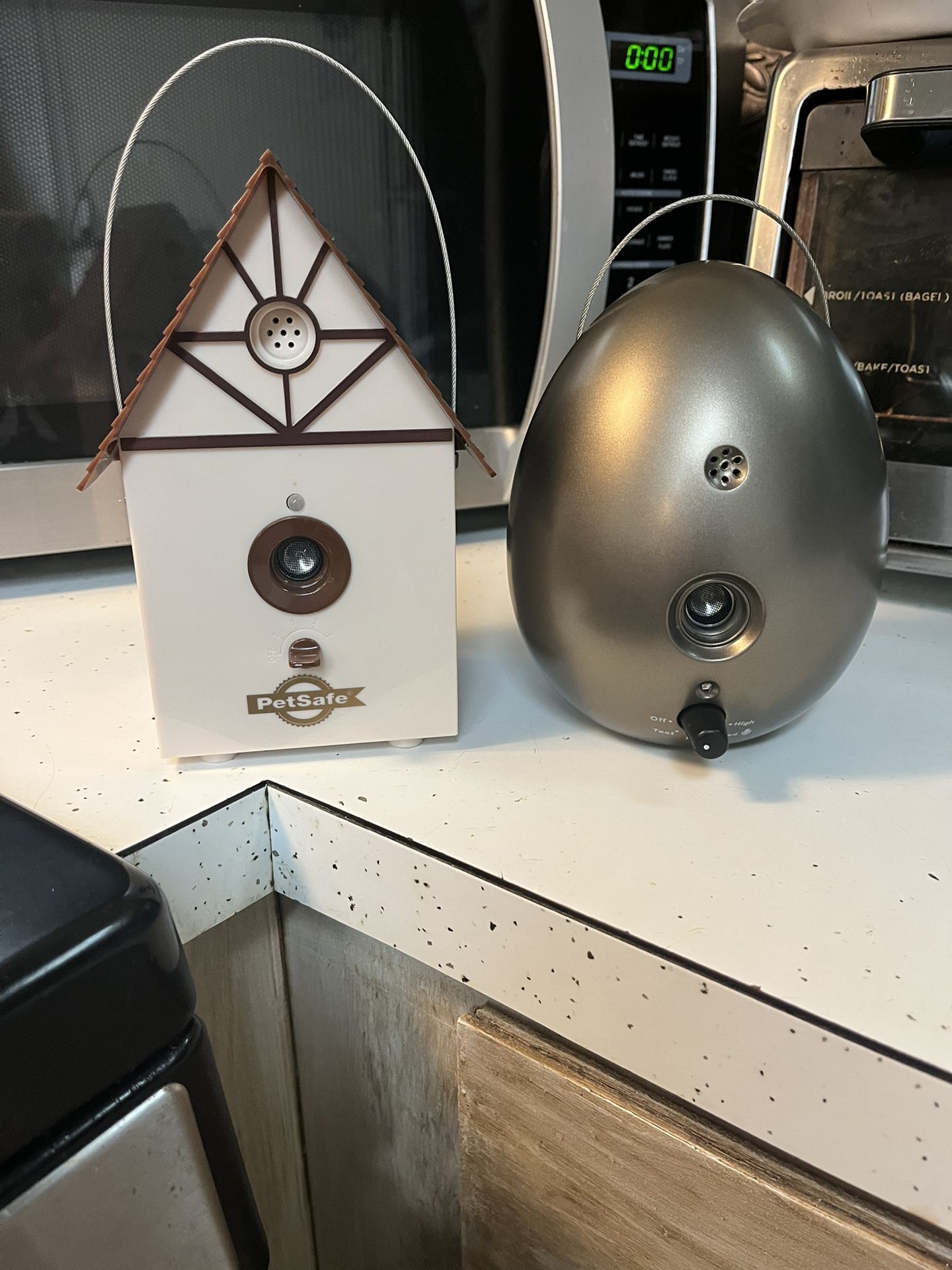 Ultrasonic Dog Bark Control Items!