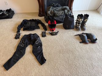 Fox riding gear.