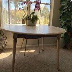 1960’s Colonial Maple Dining Table