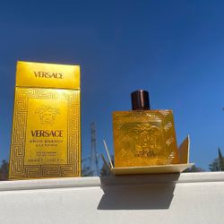 Versace Men’s Cologne 