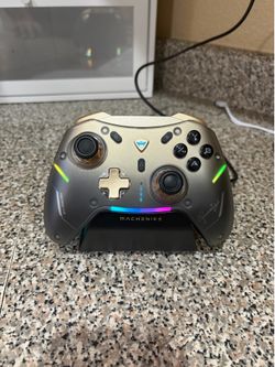 Gaming controller