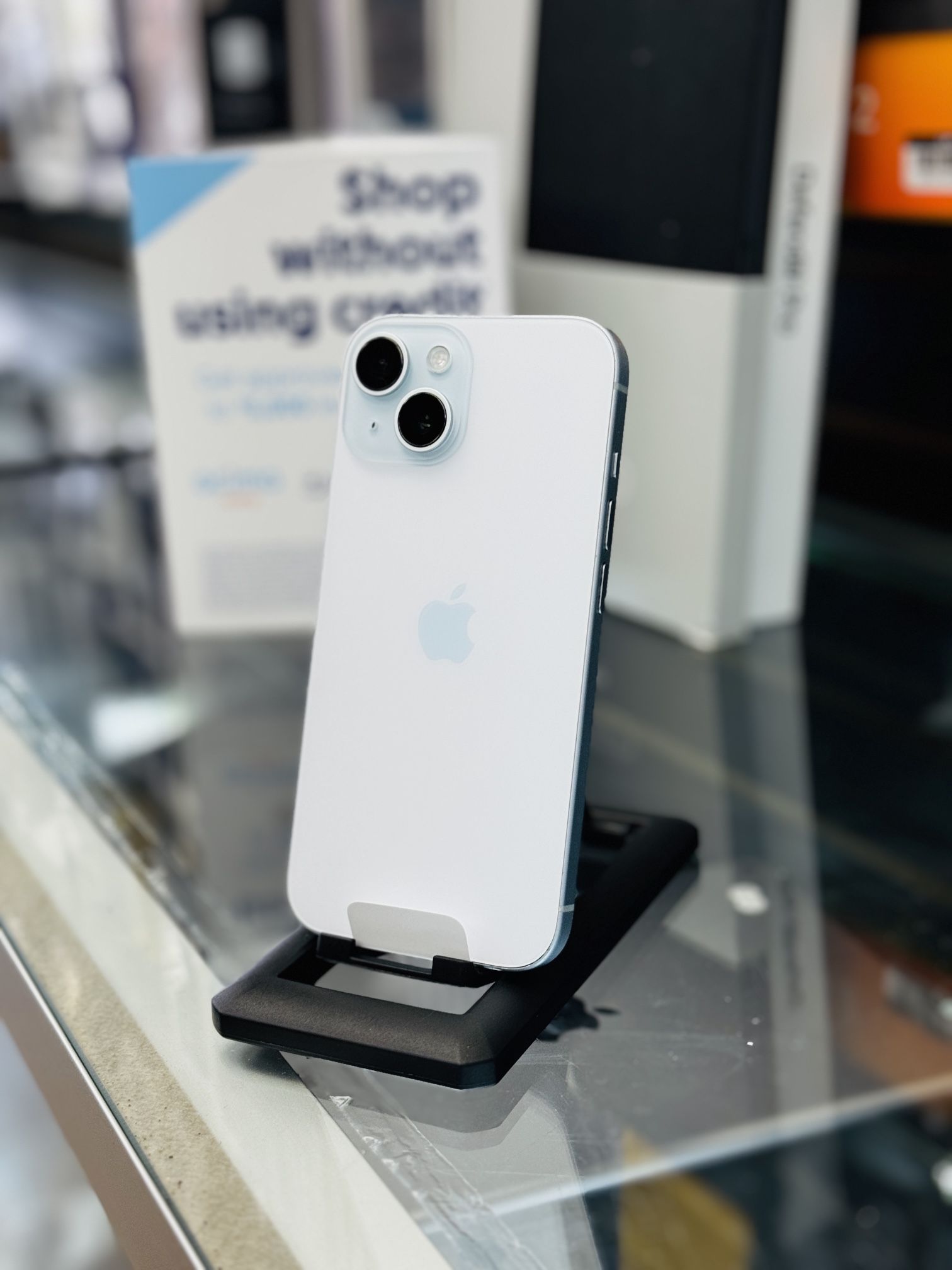 iPhone 15 (Factory Unlocked)