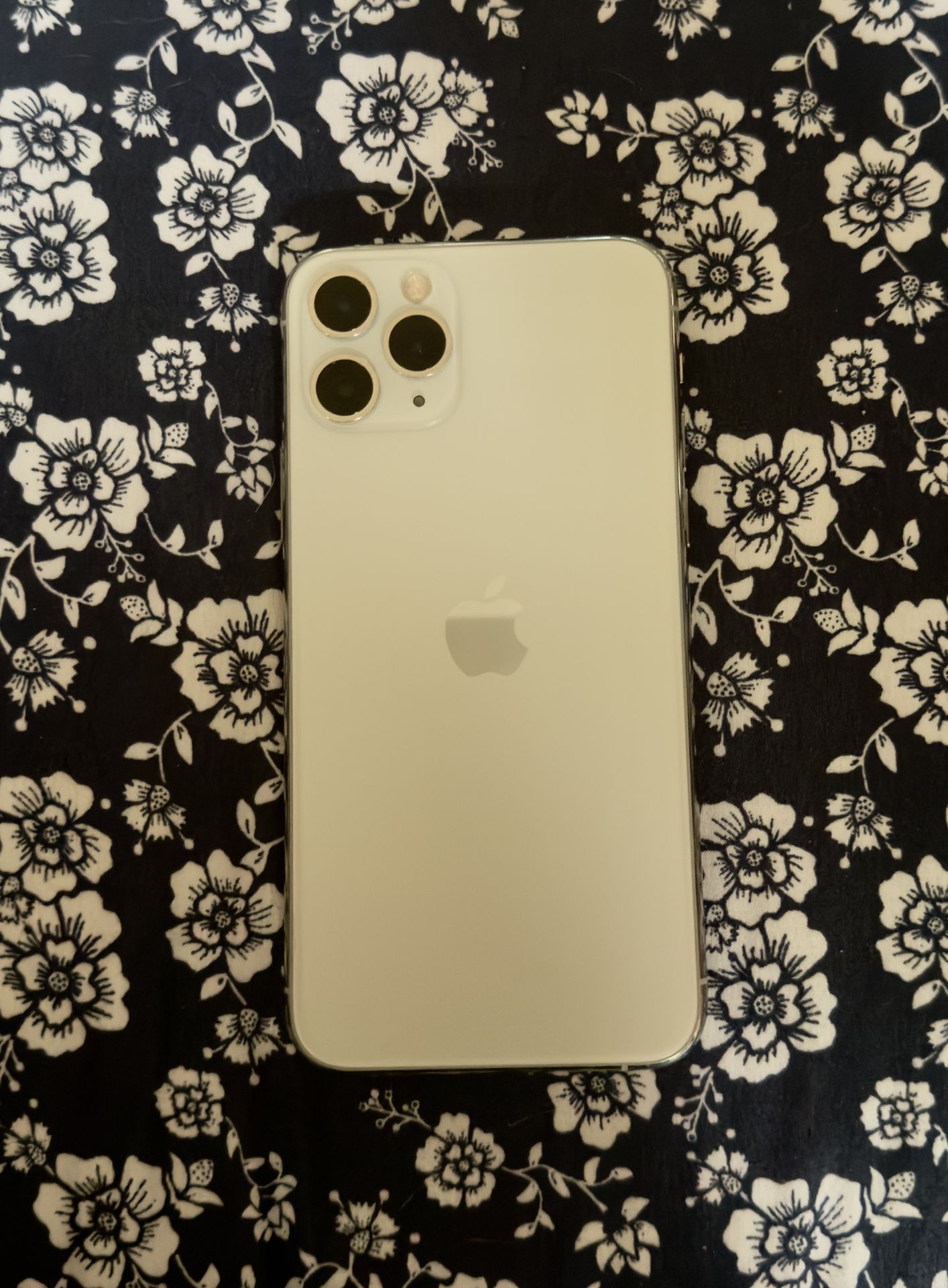 iPhone 11pro Unlock