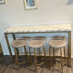 Bar Table Set For 3